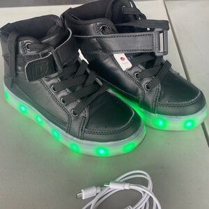 Boys light up shoes